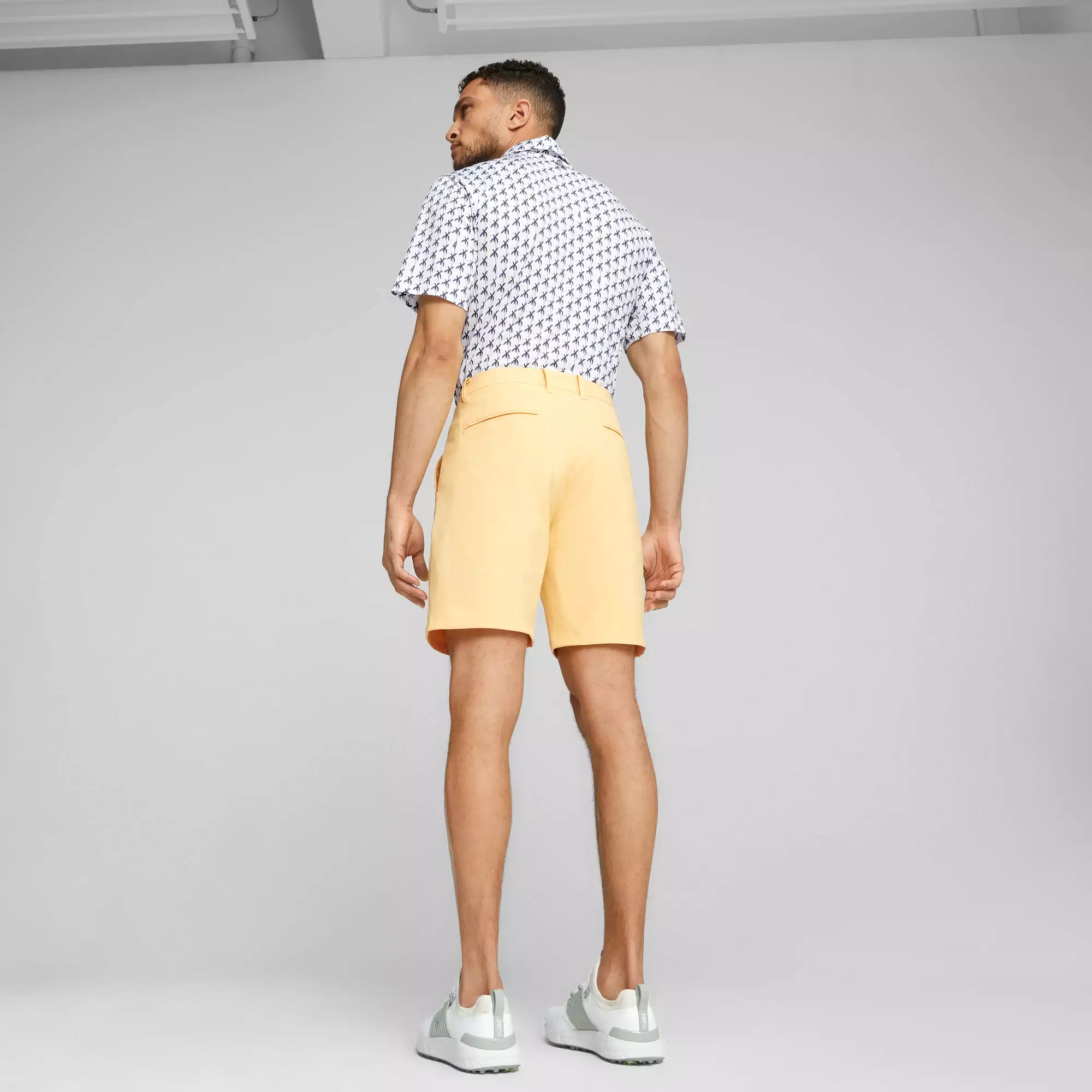 Dealer 8 Golf Shorts | Flaxen