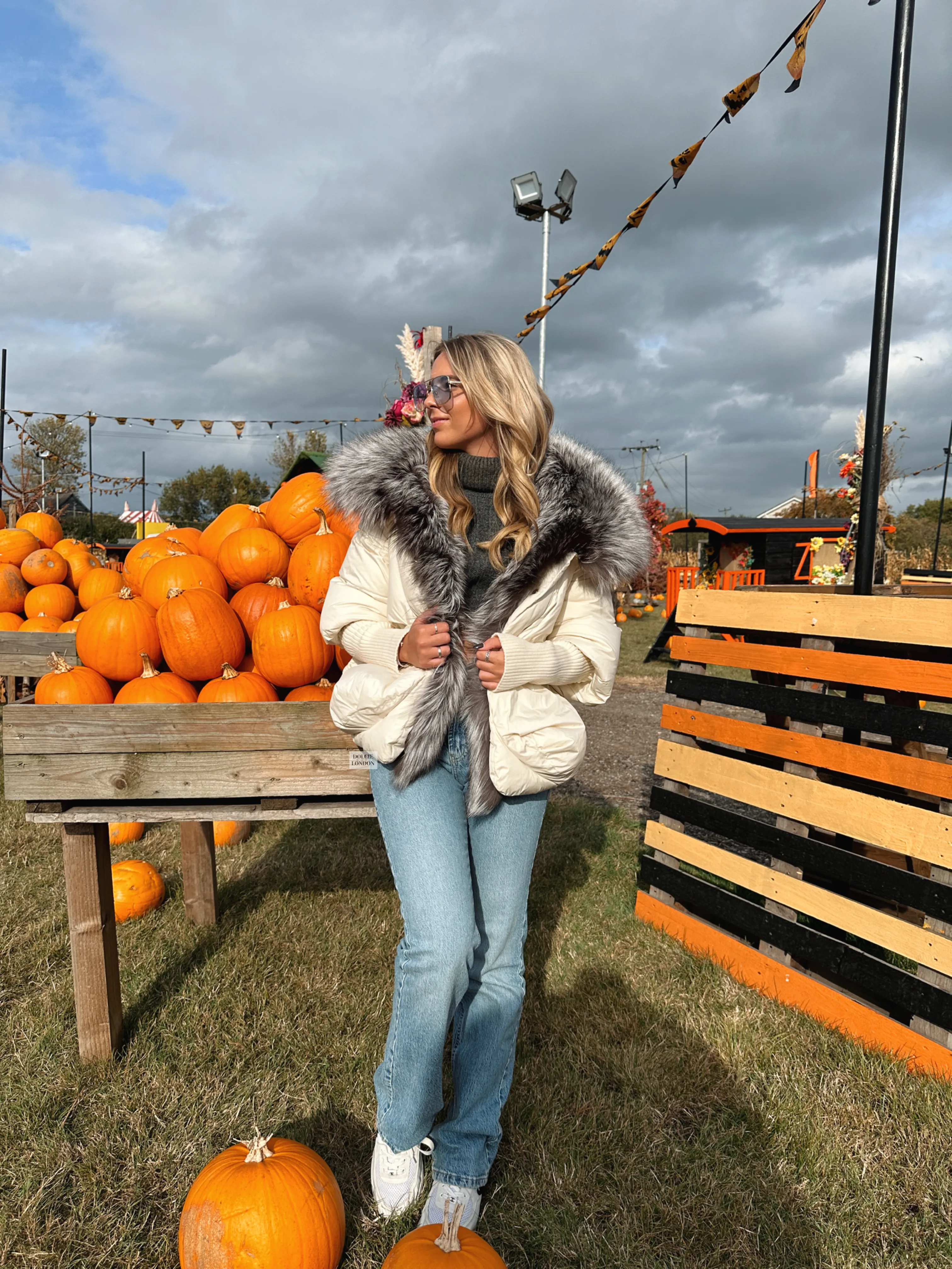 Down Puffer Jacket with Fur Collar