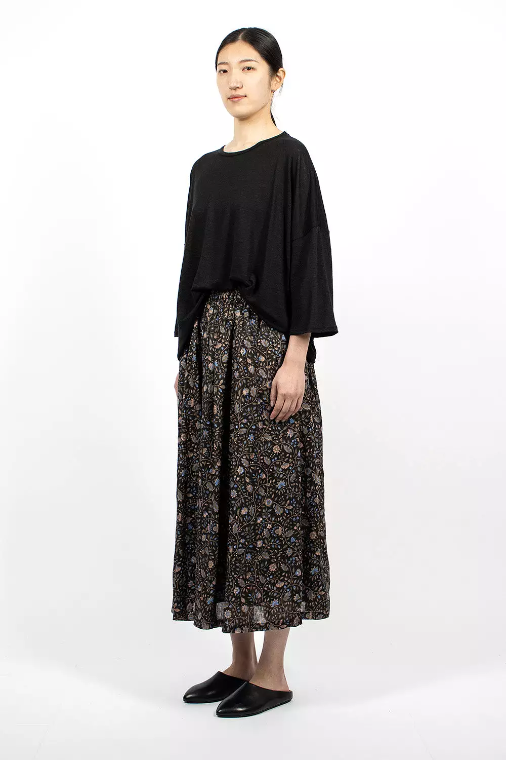 Linen Floral Pattern Skirt Black