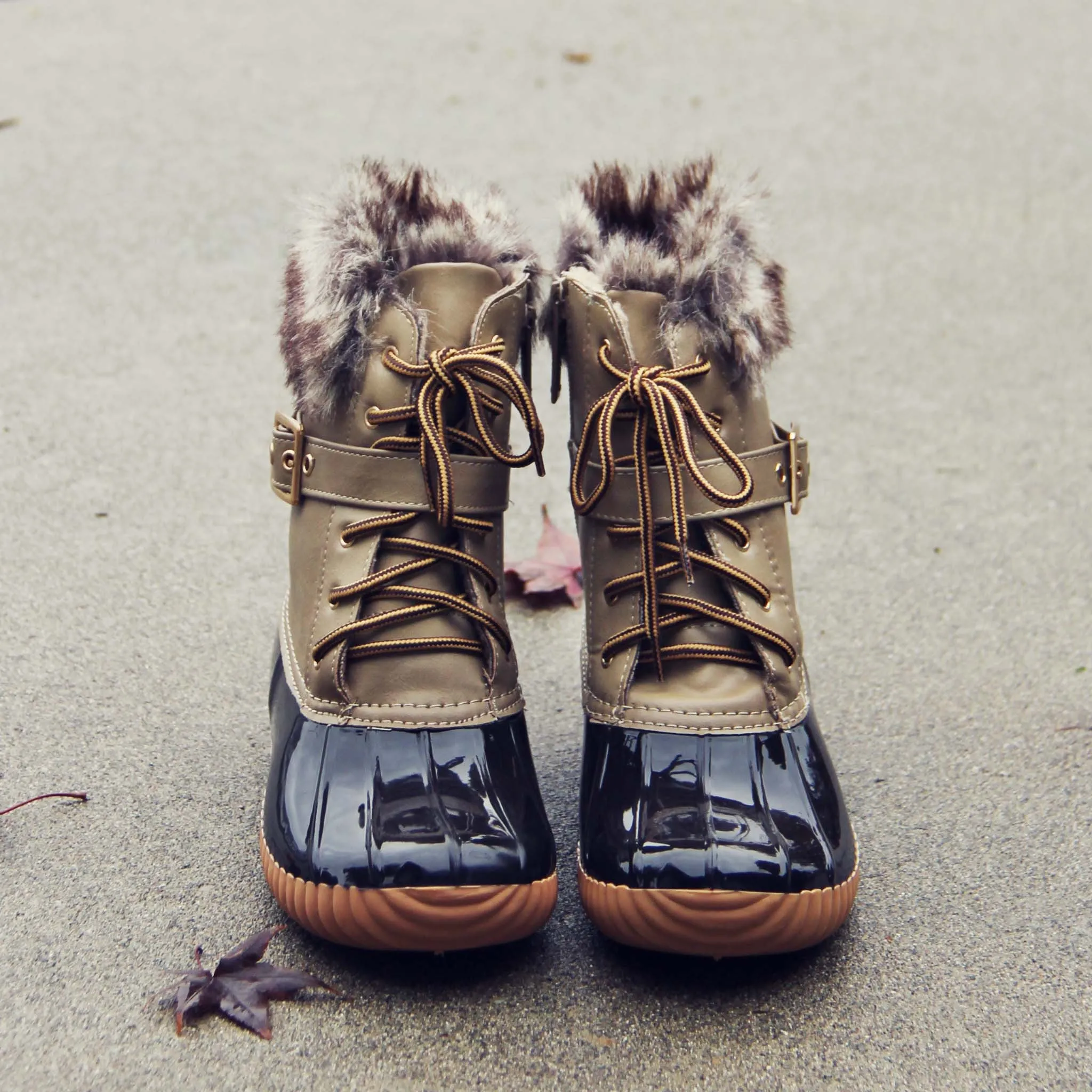 The Alpine Duck Boots in Taupe