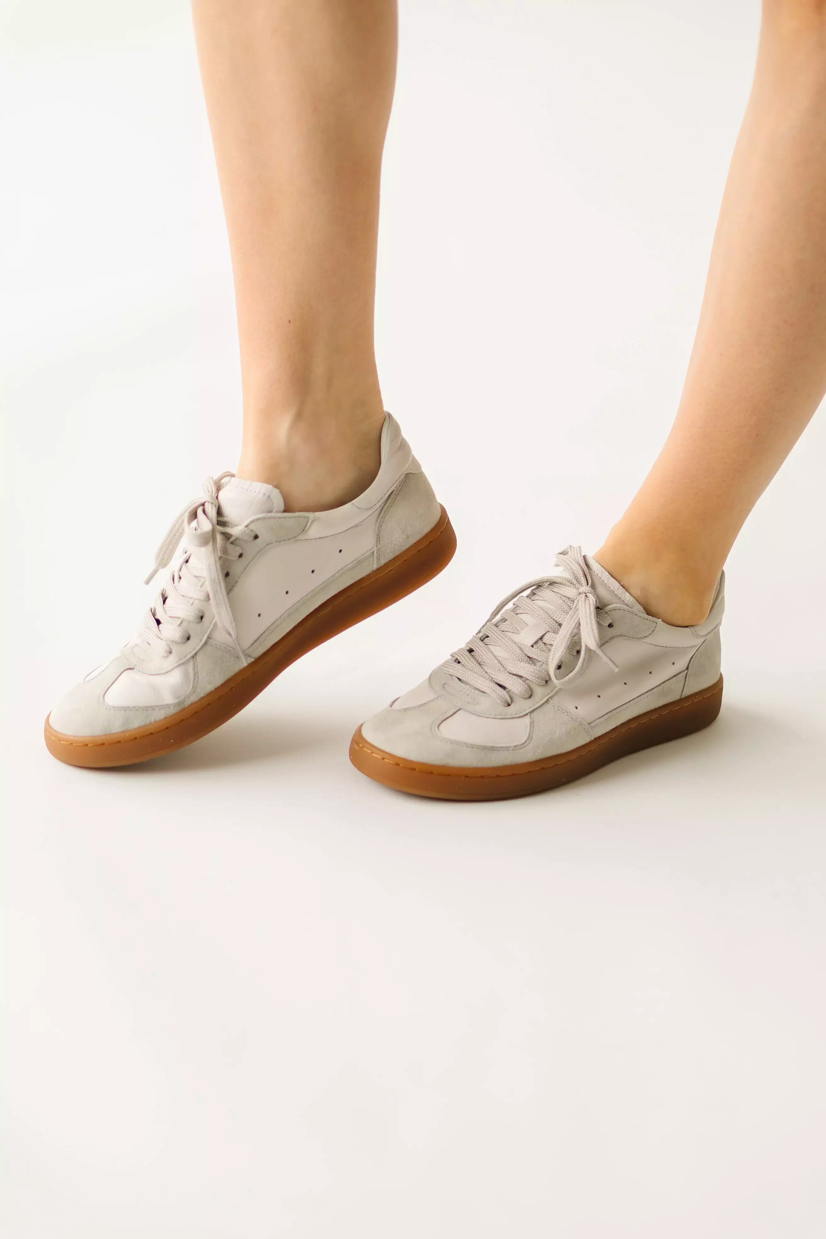 The Monty Low Top Sneaker in Taupe