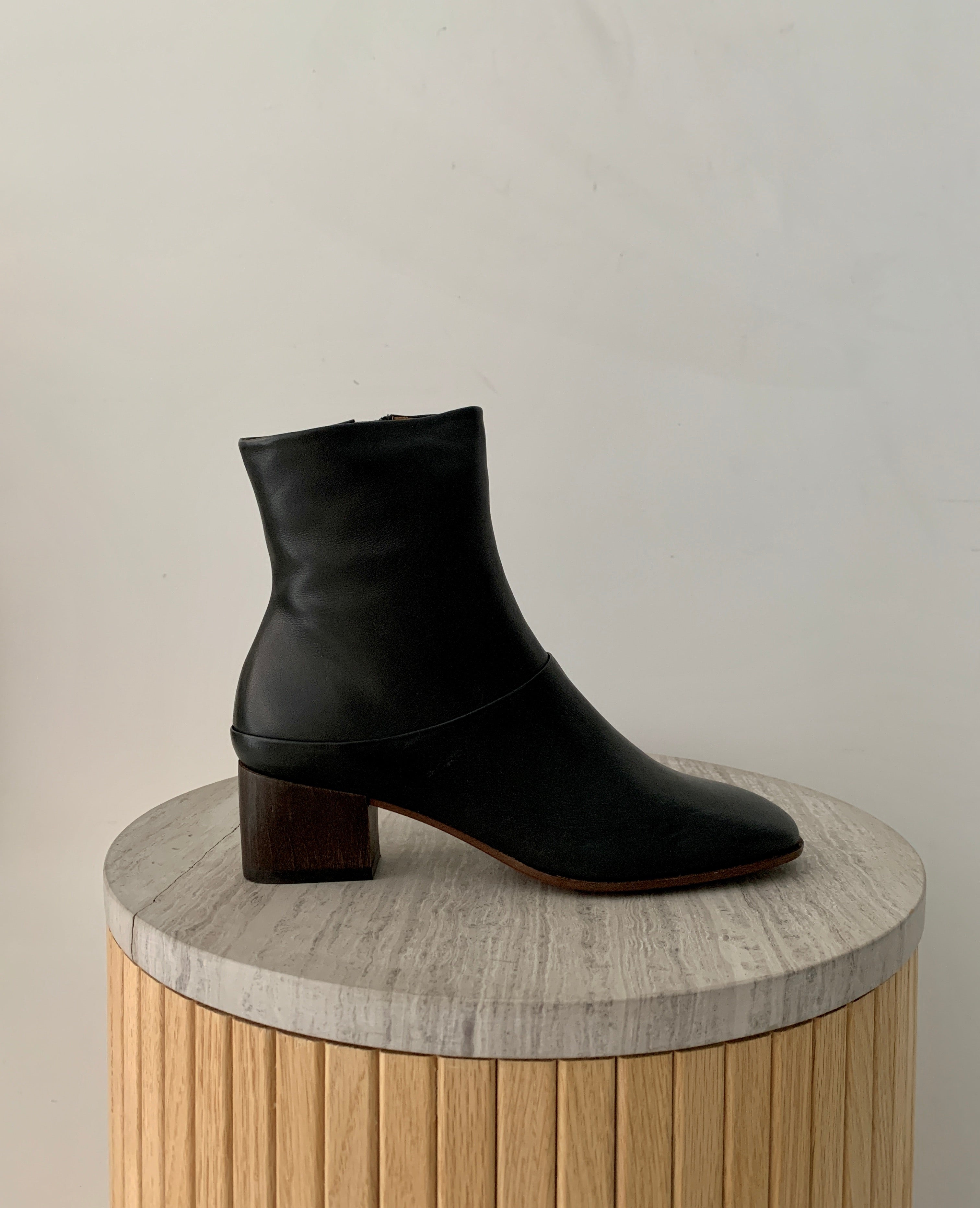 Warehouse Sale - Caviar Boots Deep Sea Leather