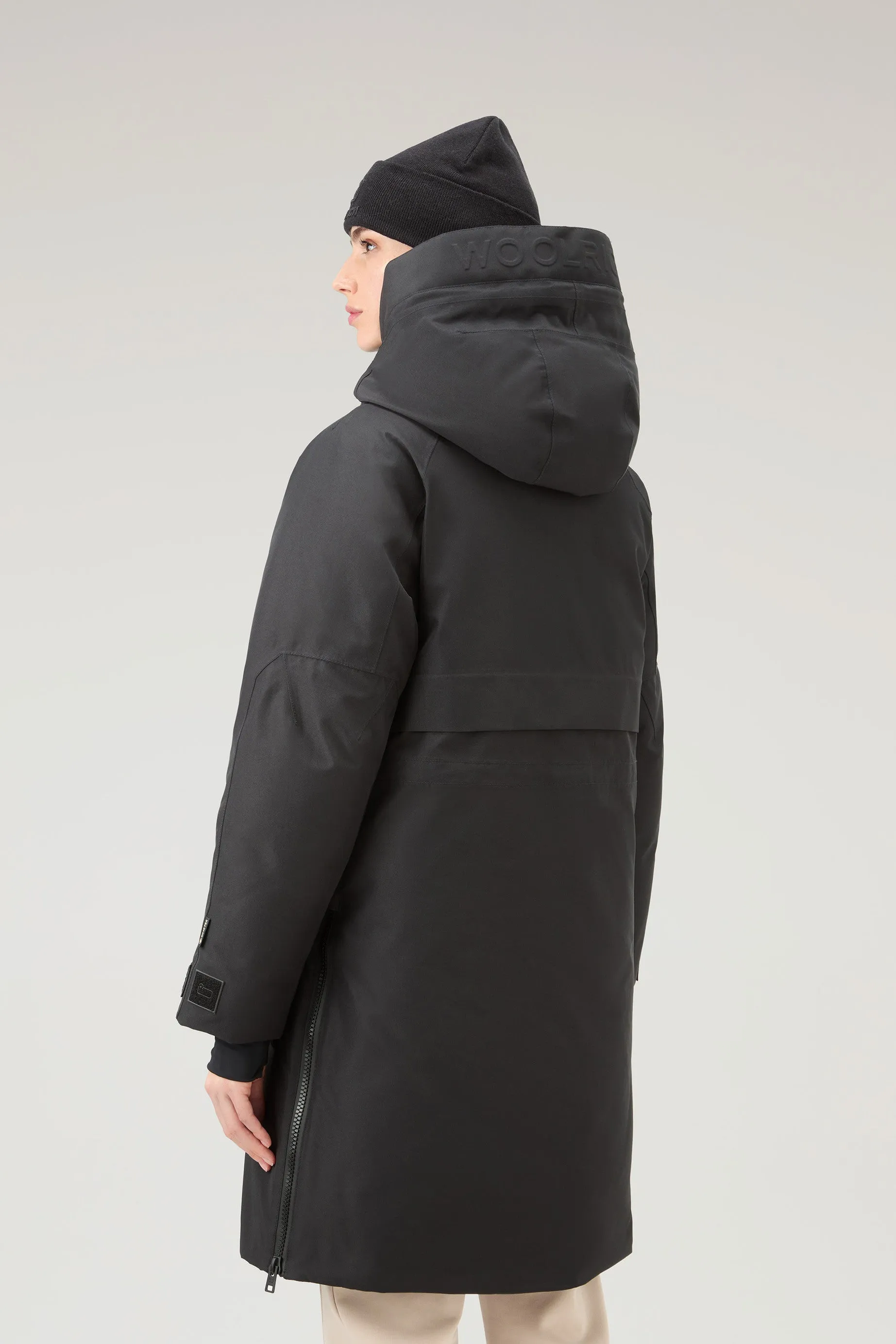 Waterproof High-Tech Parka in GORE-TEX Off Black