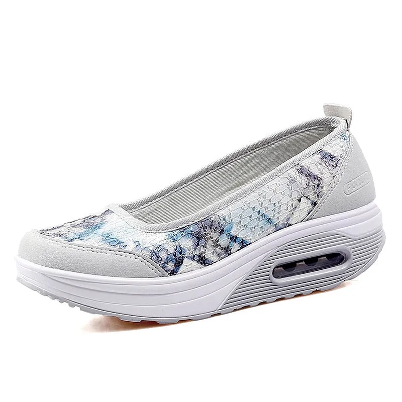 Women's Summer Round Toe Patchwork Pattern Slip-On Flat Shoes