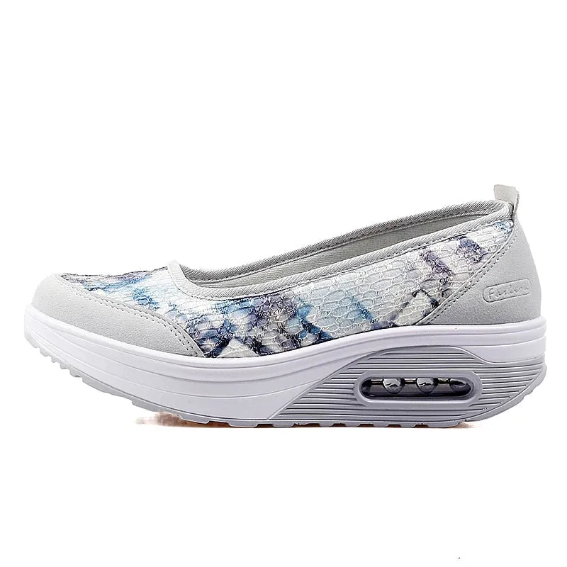 Women's Summer Round Toe Patchwork Pattern Slip-On Flat Shoes